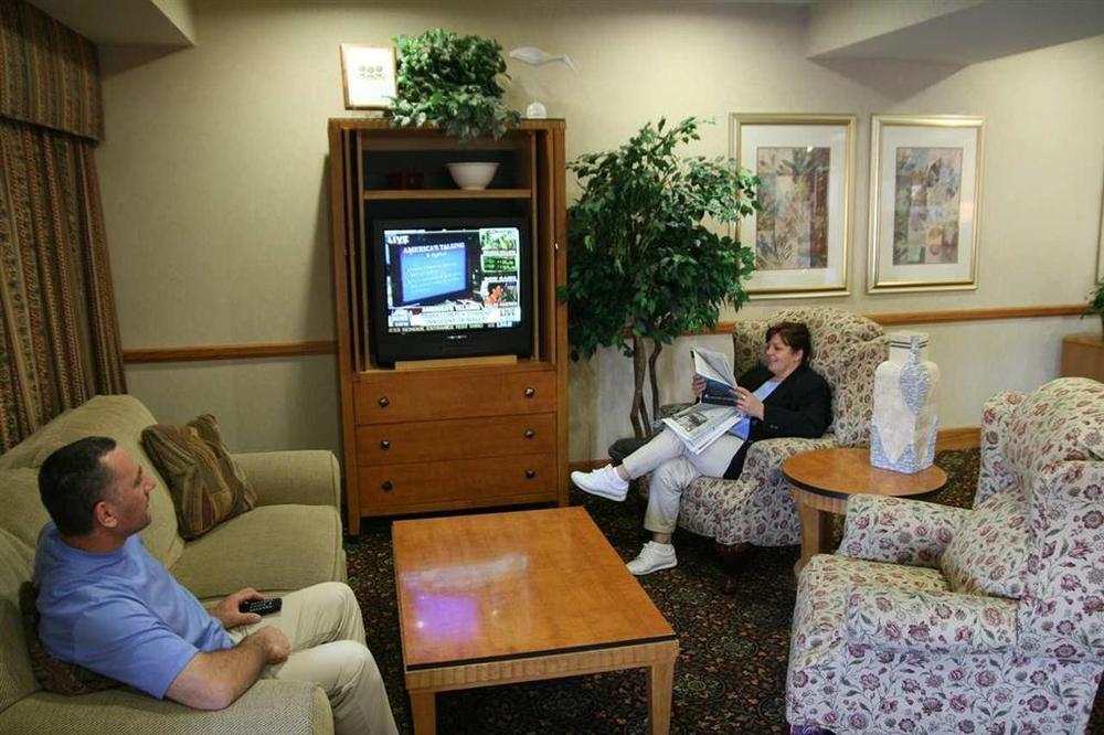 La Quinta Inn & Suites By Wyndham St Louis Route 66 Windsor Springs Номер фото