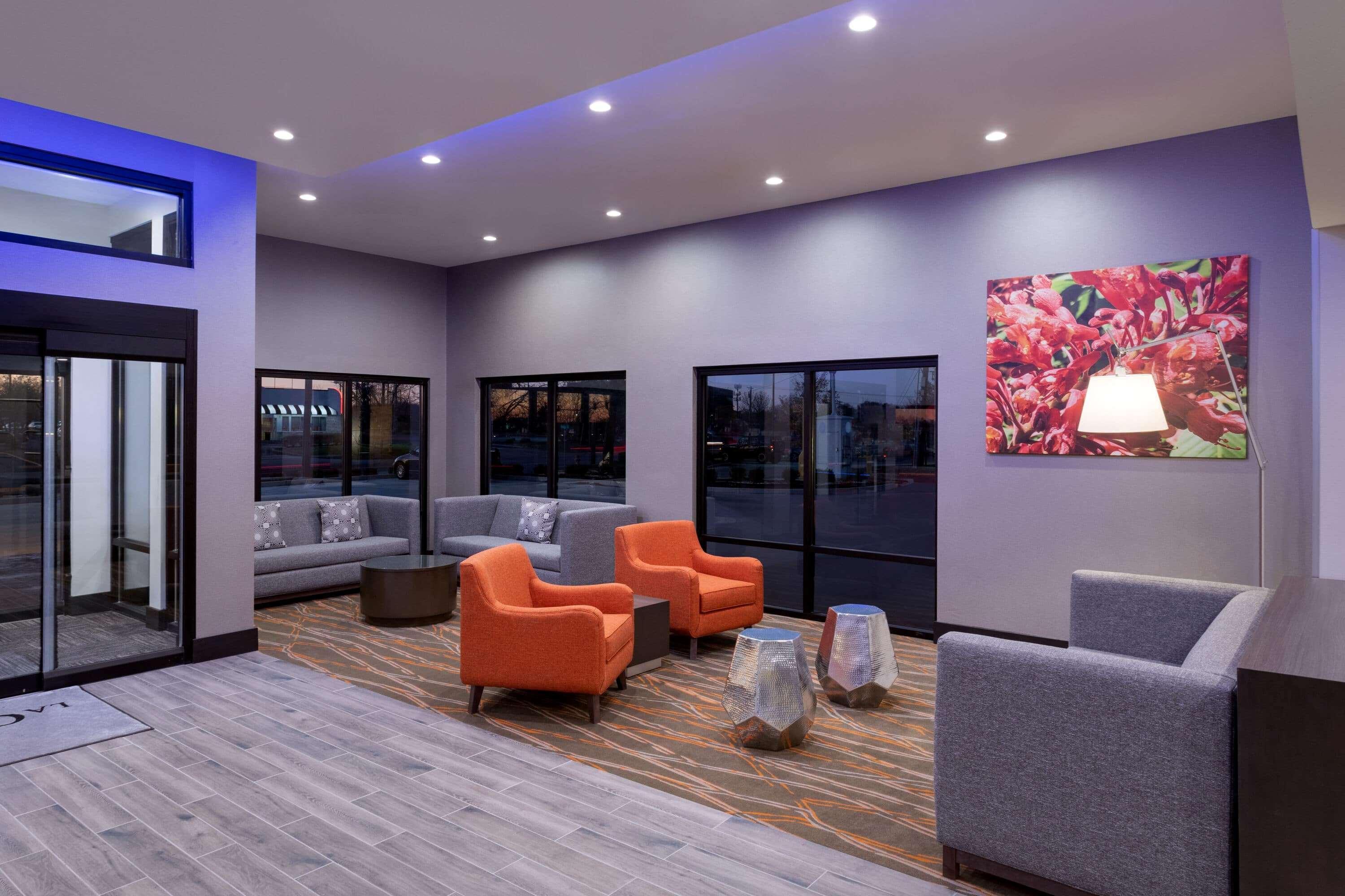 La Quinta Inn & Suites By Wyndham St Louis Route 66 Windsor Springs Экстерьер фото